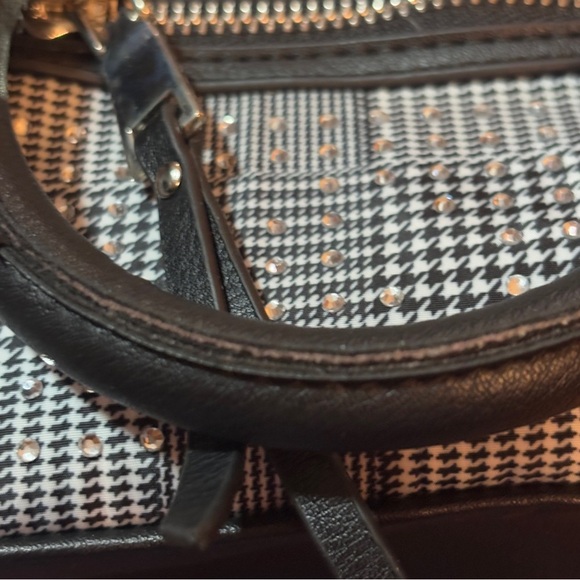 Madden NYC Women's handbag no crossbody strap - Picture 7 of 14